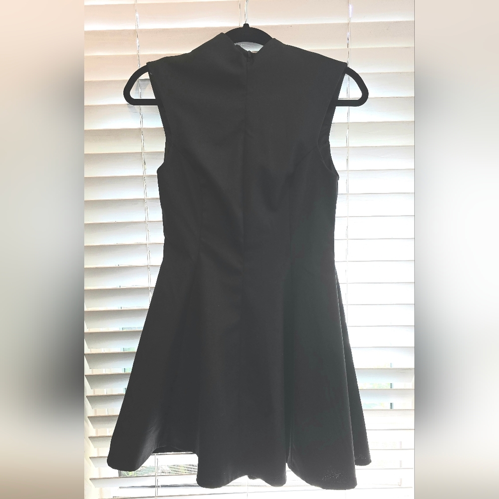 Zara - Perfect Little Black Dress  Sleeveless Fit And Flair